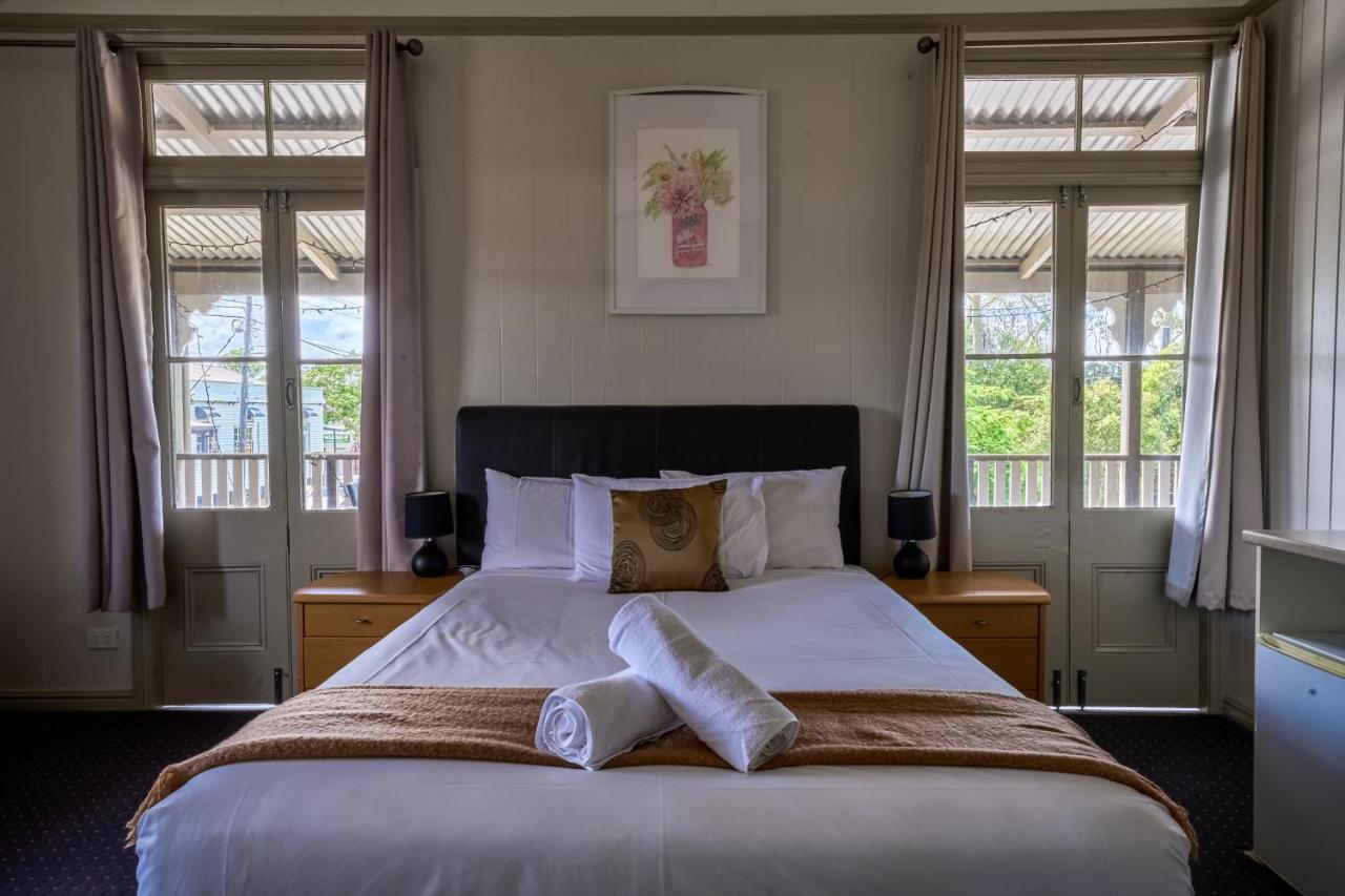 Yandina Hotel Kültér fotó