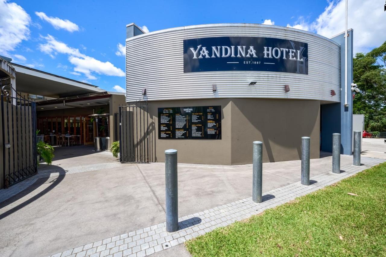 Yandina Hotel Kültér fotó
