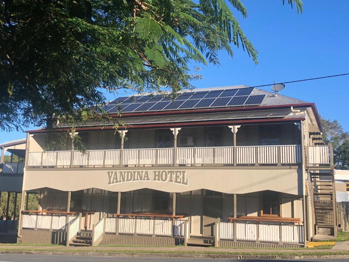 Yandina Hotel Kültér fotó